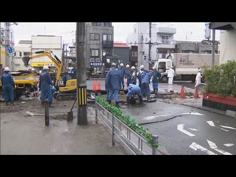 大阪府内の一部に避難指示　大雨で冠水や道路陥没も(2026年6月26日)