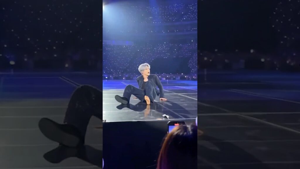 【放送事故】ライブ中に予測不能な「かもしれない」運転！？ #shorts #ライブ #イケメン #kpop #推し活
