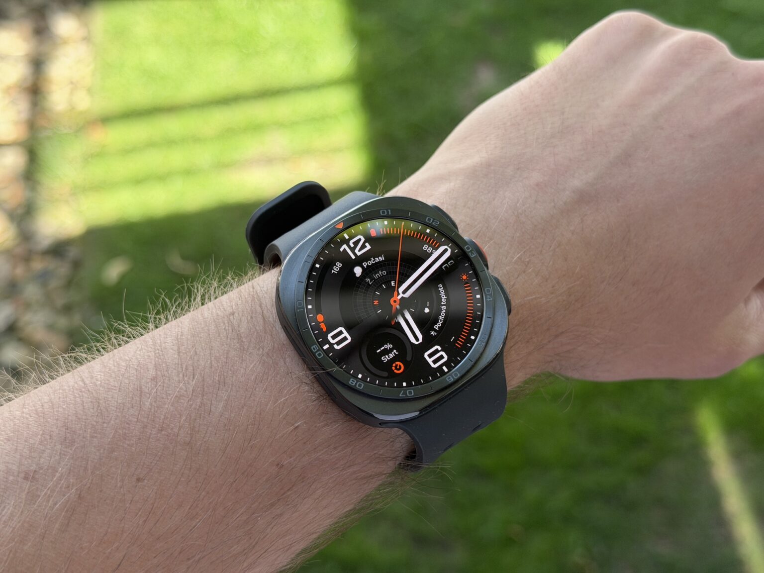 耐久性はどのくらいですか？ Galaxy Watch Ultra2? それを拡張する方法に関するヒント
