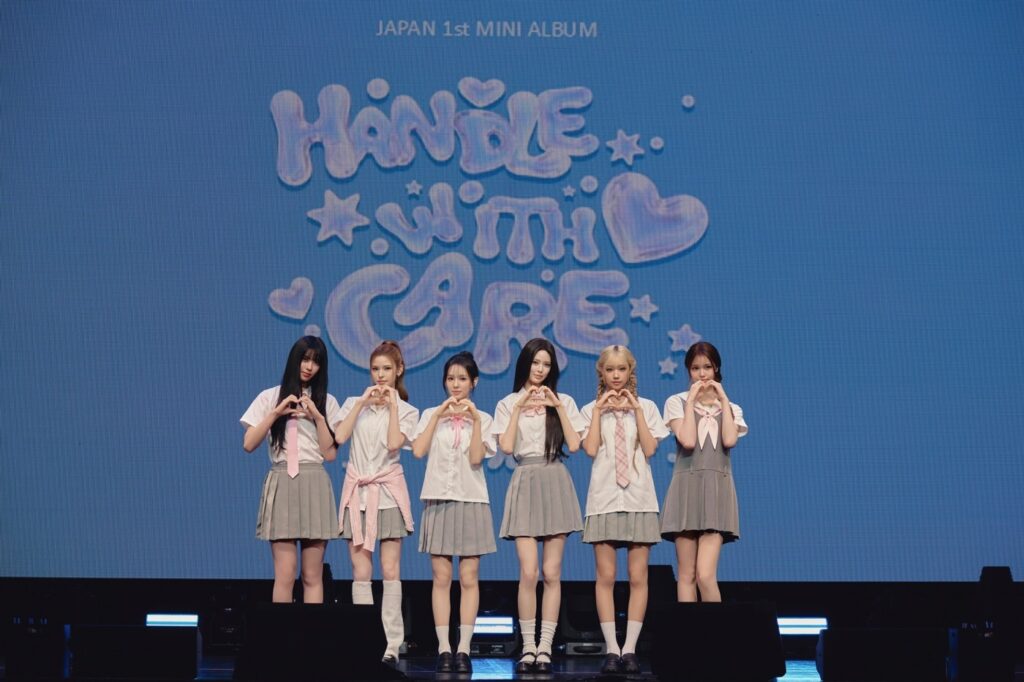【ライブレポート】izna、日本デビューショーケース開催!「nayaのことがもっともっと好きになっちゃった」(BANG JEE MIN)(THE FIRST TIMES) 【ライブレポート】izna、日本デビューショーケース開催!「nayaのことがもっともっと好きになっちゃった」(BANG JEE MIN)(THE FIRST TIMES)