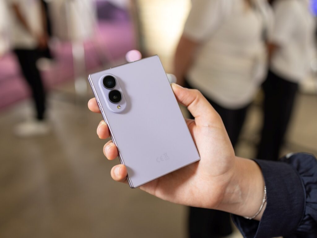 「Galaxy Z Fold8」が手放せない アップルの折りたたみiPhoneはこれを超えるか – CNET Japan 「Galaxy Z Fold8」が手放せない アップルの折りたたみiPhoneはこれを超えるか - CNET Japan