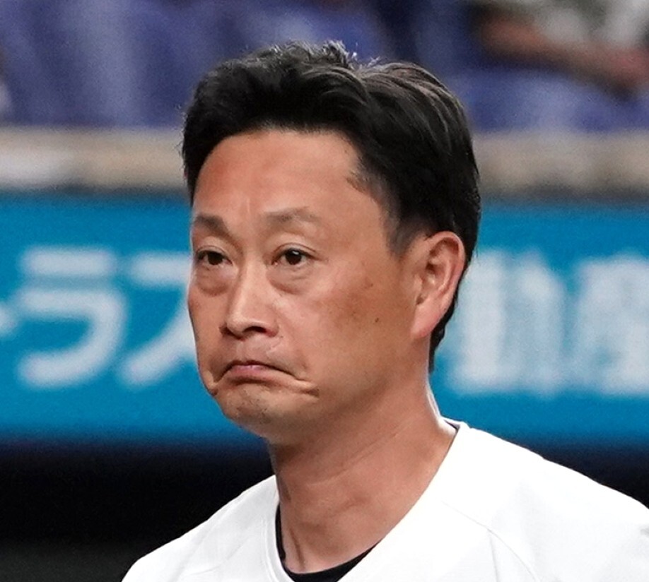 【オリックス】今季初の延長戦敗北でCS完全消滅… ワーストタイ借金8 10回岩嵜が栗原にV打献上 13残塁で両リーグ最多タイ17度目完封負け(TBS NEWS DIG Powered by JNN) 【オリックス】今季初の延長戦敗北でCS完全消滅... ワーストタイ借金8 10回岩嵜が栗原にV打献上 13残塁で両リーグ最多タイ17度目完封負け(TBS NEWS DIG Powered by JNN)
