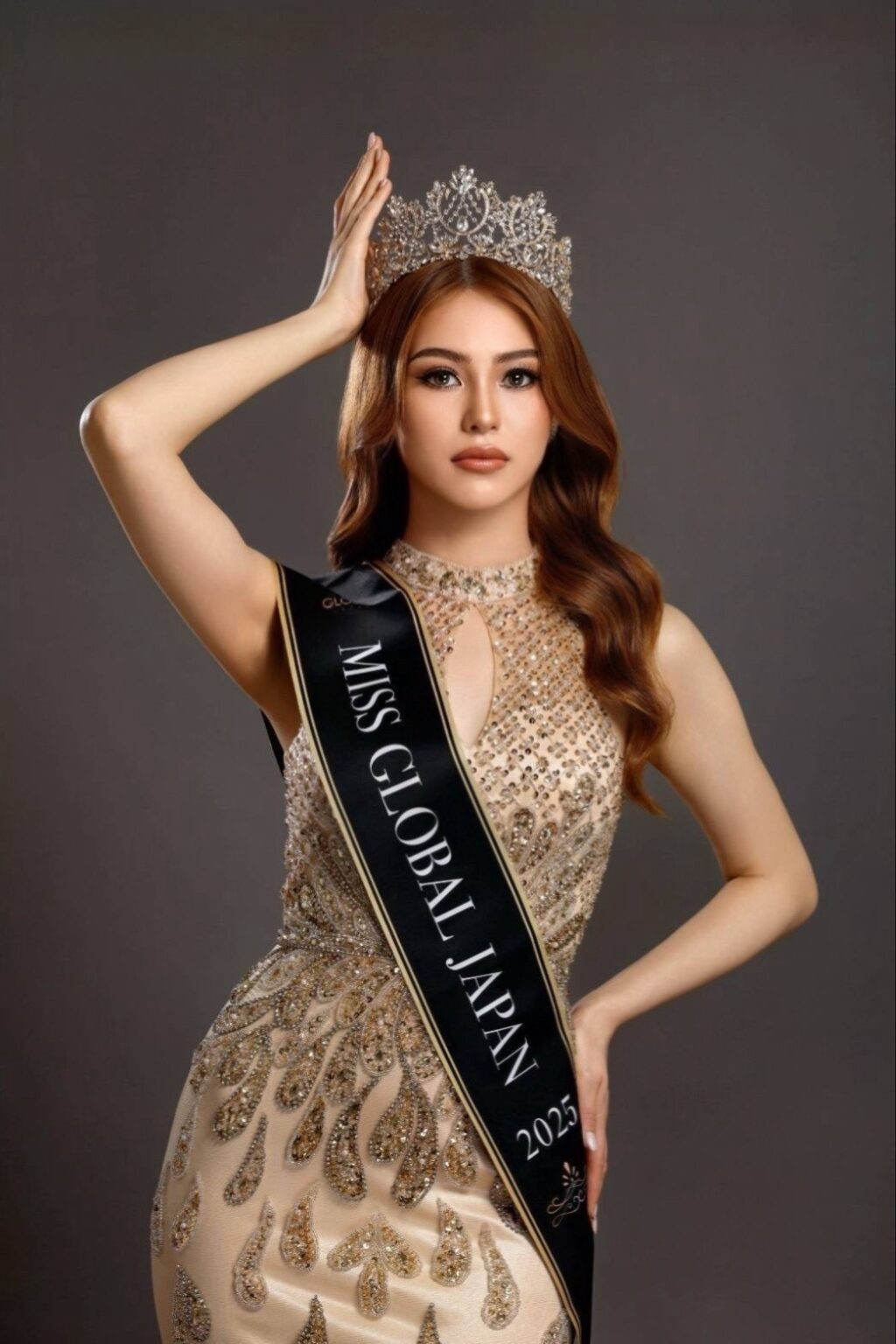 藤井オーロラ、ミスコン初挑戦で日本代表に選出 世界80カ国が参加する「Miss Global 2026」へ挑戦 | NEWSCAST Logo