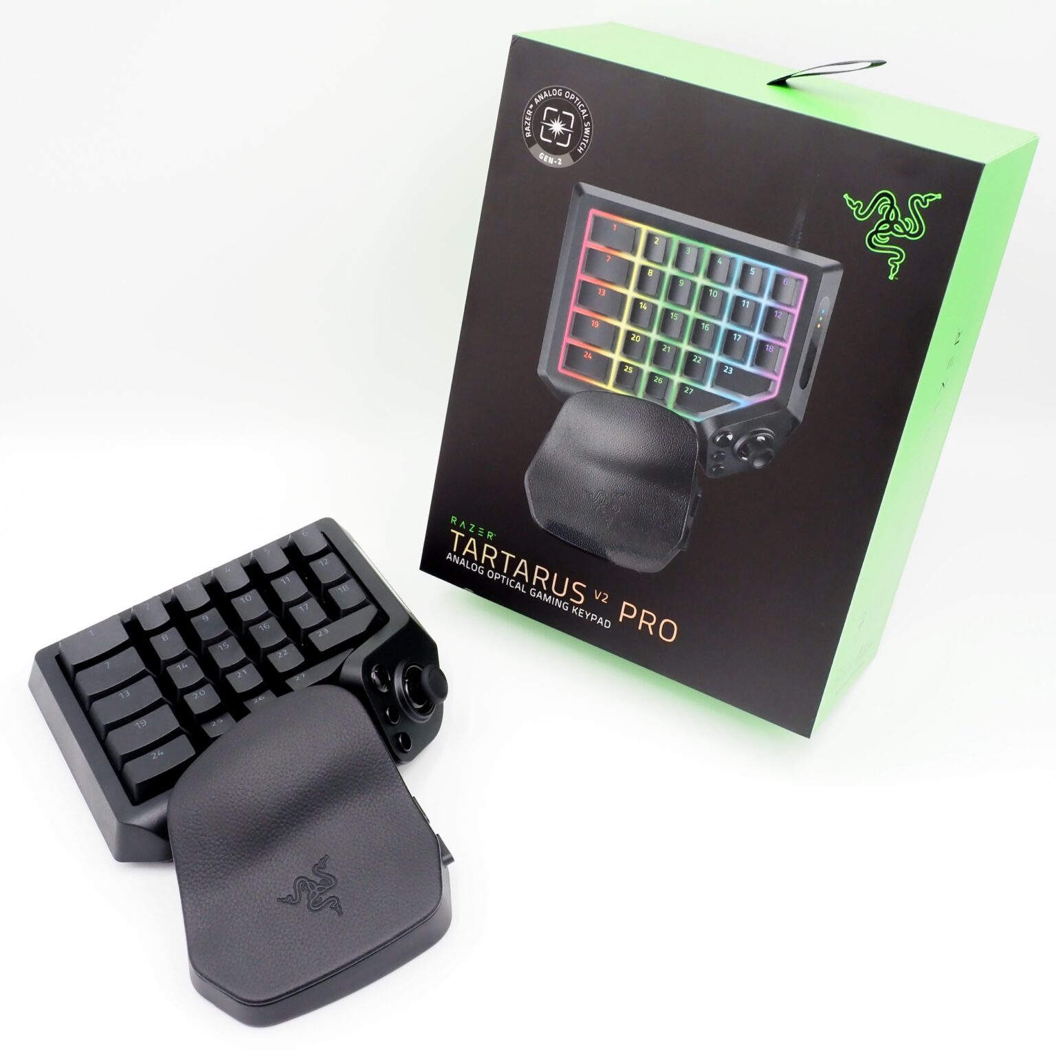 キーボードとコントローラーのいいとこ取り!左手用キーパッド「Razer Tartarus V2 Pro」レビュー – GAME Watch キーボードとコントローラーのいいとこ取り!左手用キーパッド「Razer Tartarus V2 Pro」レビュー - GAME Watch