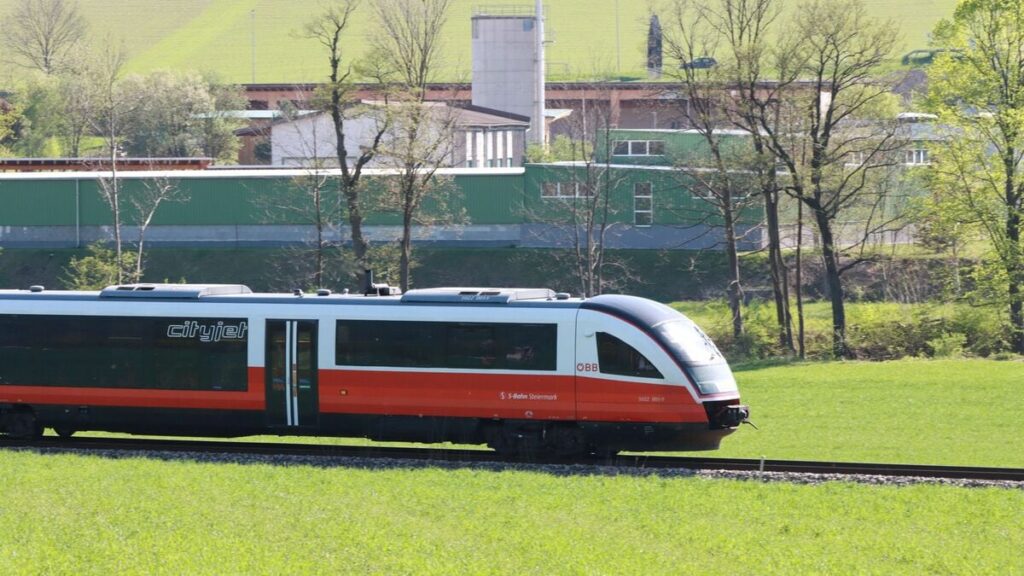 減便・廃線ラッシュの日本と何が違う？鉄道網をビジネス任せにせず公的に守るヨーロッパ、日本への2つの示唆 経営が苦しくなると「協議」が始まる日本、そんな常識を覆すEU発のヒント(1/3) | JBpress (ジェイビープレス)