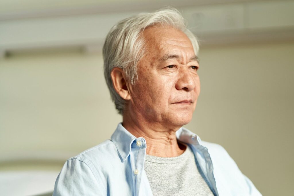 70歳以上は2911万人で総人口の23.7％【70歳代】平均貯蓄額は二人以上世帯2416万円・単身世帯1489万円。いま70歳代前半の3人に1人が働く時代に | LIMO | くらしとお金の経済メディア