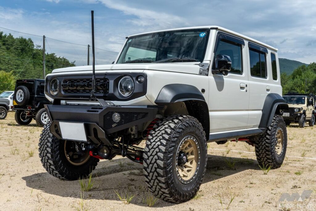「オーバーランドなのに屋根上がスッキリ!?」北欧の“極地活動車”を狙ったジムニーノマドのリアルすぎる美学 | Motor Fan｜自動車情報のモーターファン