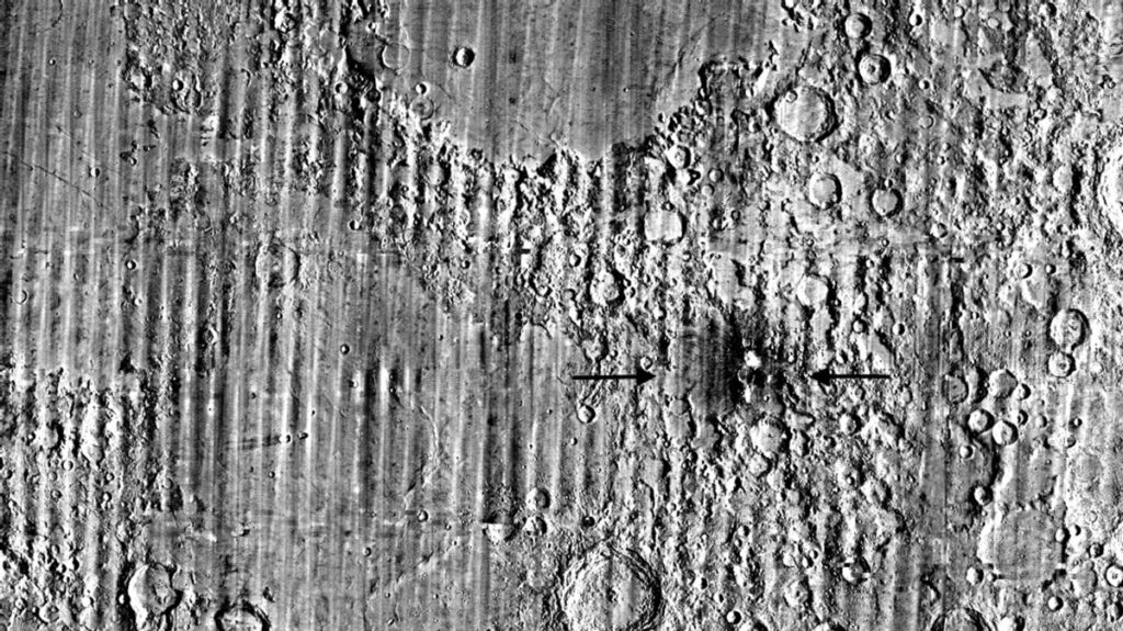 月面で発見のクレーター、新たに形成されたものとしては太陽系最大　「生涯に一度」の観測チャンス(1/2) - CNN.co.jp