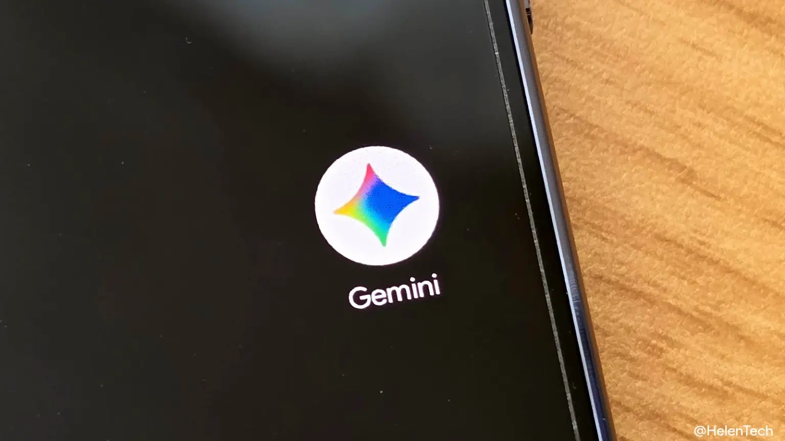 Google Gemini アプリの新しいモバイルアプリアイコンの写真