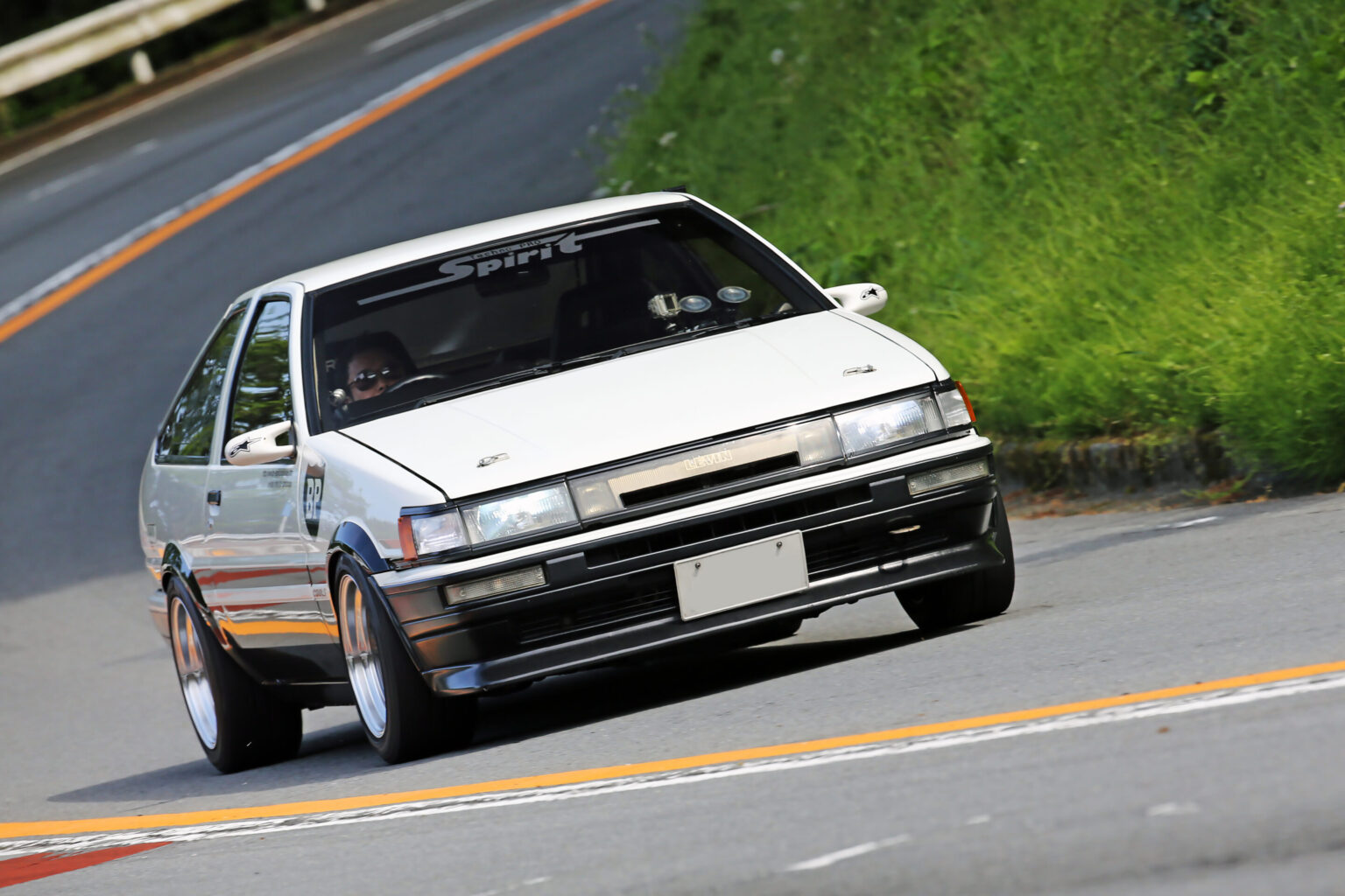 「本当にAE86は“ドライバーを育てるクルマ”なのか!?」谷口信輝がその理由を語る! | Motor Fan|自動車情報のモーターファン 「本当にAE86は“ドライバーを育てるクルマ”なのか!?」谷口信輝がその理由を語る! | Motor Fan|自動車情報のモーターファン