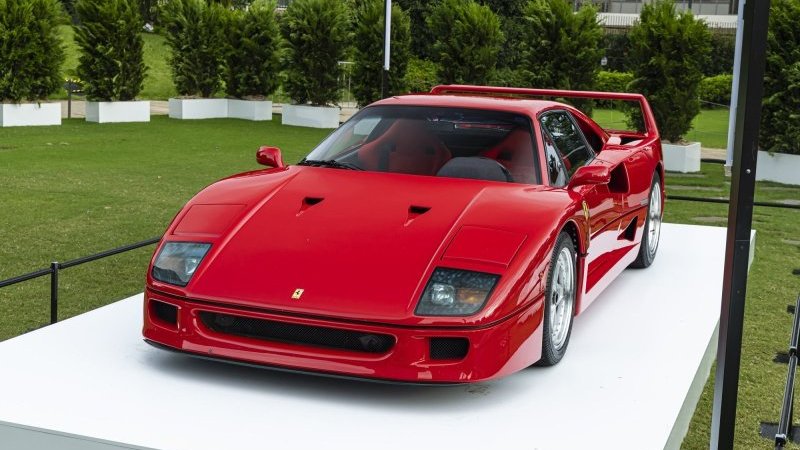 フェラーリ初の大型公開イベントが開幕！ F40から最新モデルまで、歴代17台が六本木に集結｜Pen Online