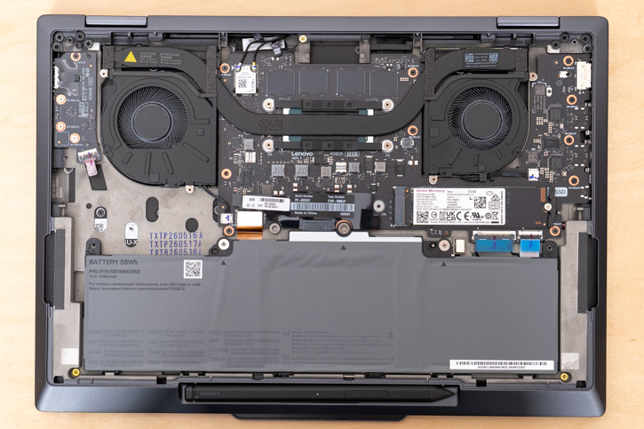ThinkPad X1 2-in-1 Gen 11 Aura Editionの14型WUXGA非光沢タッチ液晶