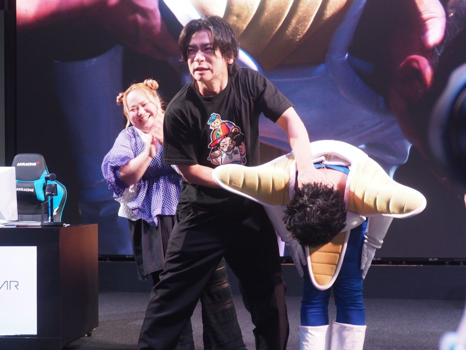 野田クリ、ガリレコ、ゆいPら人気吉本芸人が「めっちゃカメレオン」で激突！【TGS2026】 - GAME Watch[Sponsored]