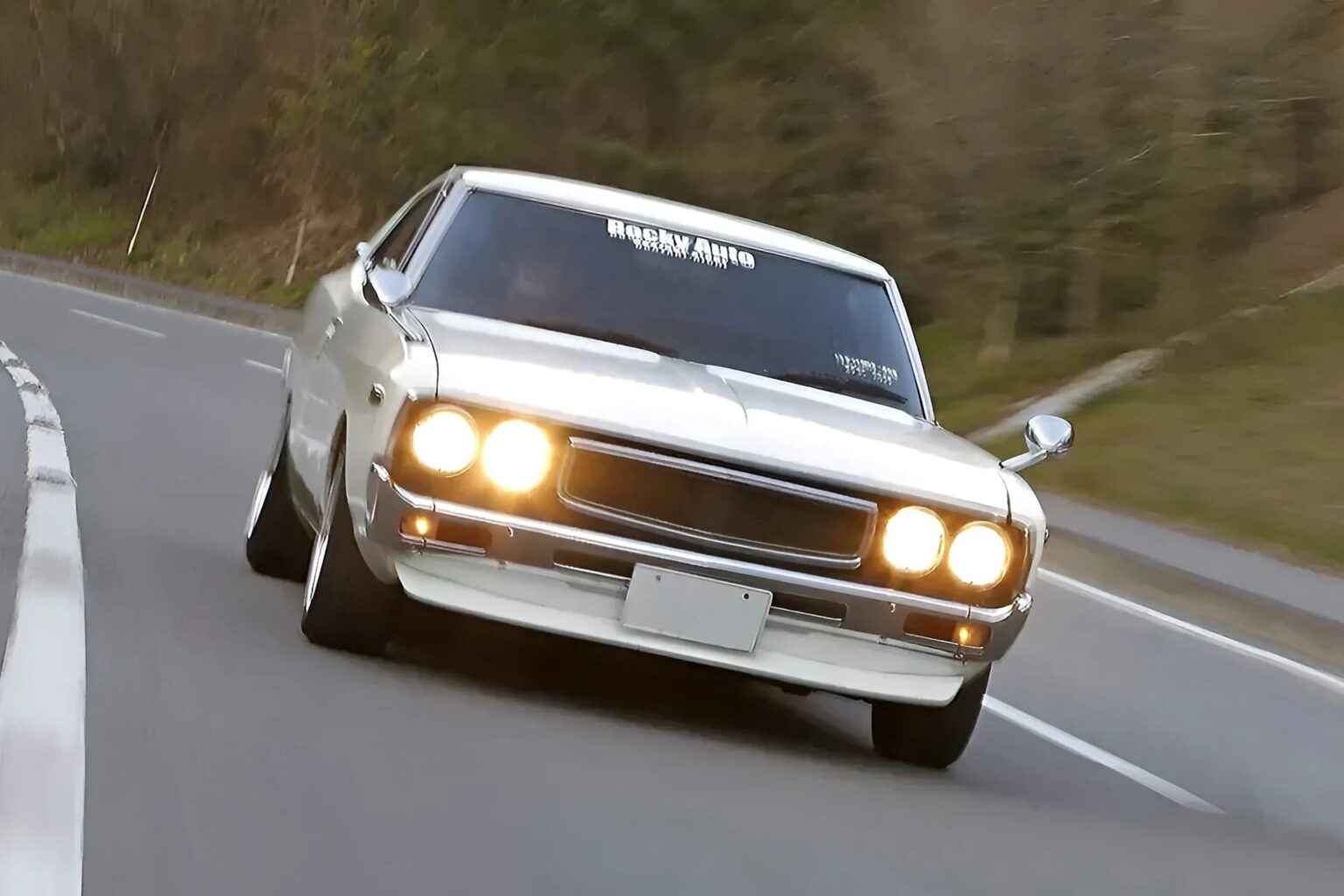 「トラブル知らずの“ブタケツ”ローレルが完成！」直6ターボ×快適装備で現代でも通用する一台に | Motor Fan｜自動車情報のモーターファン