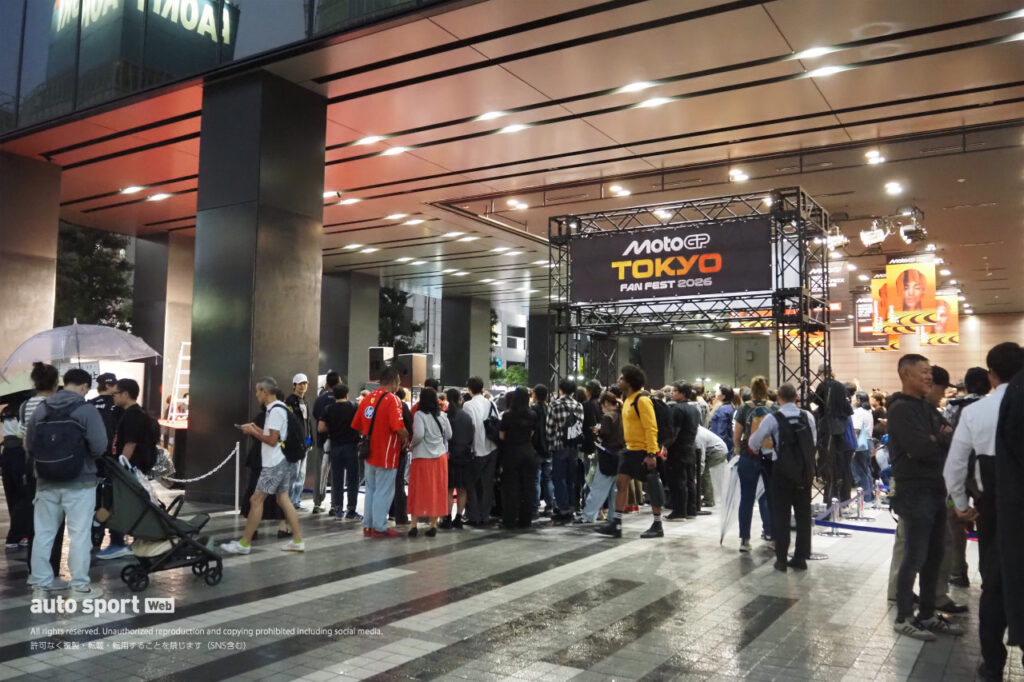 日本GPを前に11名のライダーがサブカルの聖地に降臨!雨でも会場は大盛況/MotoGP Fan Fest Tokyo(オートスポーツweb) – Yahoo!ニュース オートスポーツweb