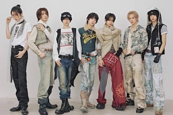 NAZE、日本1stデジタルシングル「I LIKE IT」プロモーションフォト全6種を公開！（Kstyle） - Yahoo!ニュース