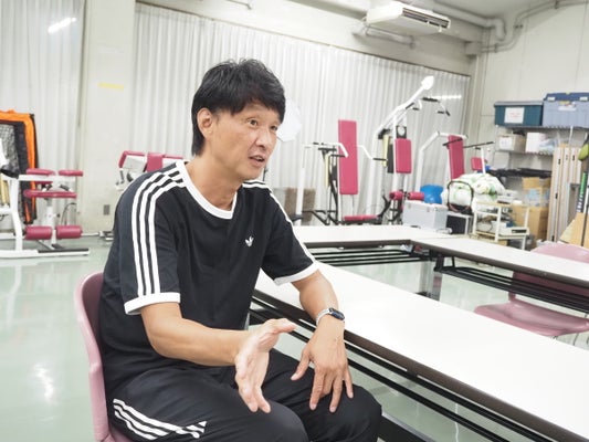韓国でサッカー選手としてのキャリアを重ねることについて語る李教授