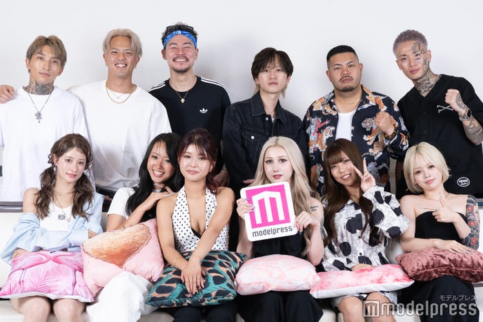 （上段左から時計回り）ルネ、カマケン、りょーぴー、まる、カズマ、たいちゃん、かほち、あやちぇる、シャラン、サラ、りんりん、みみ（C）モデルプレス