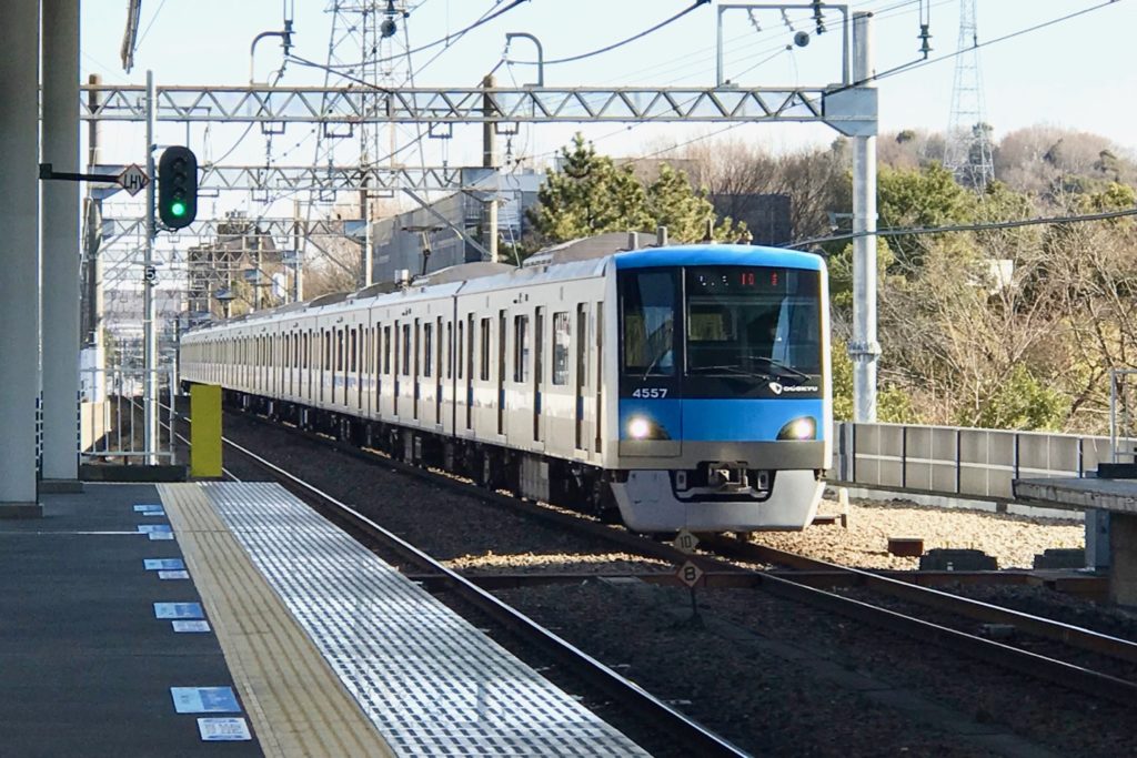 小田急線