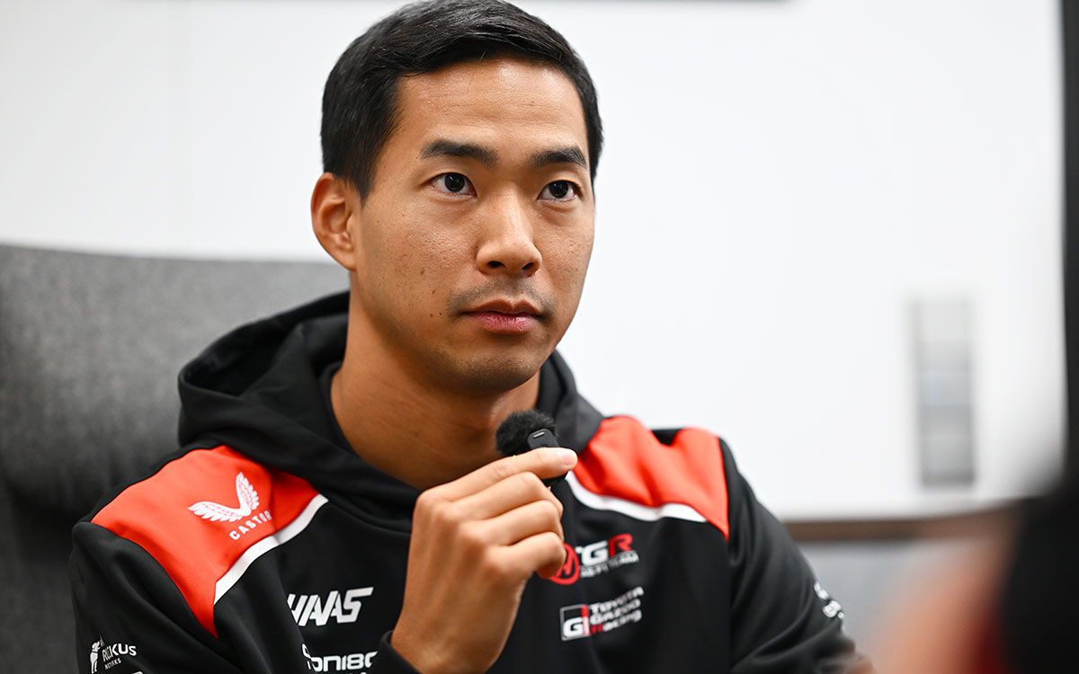 インタビューに応じる平川亮（ハース リザーブドライバー）、2026年7月16日(木) F1ベルギーGPメディアデー（スパ・フランコルシャン）