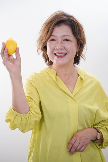 紫外線ダメージを受けた肌には、簡単&おいしい「レモンコーヒー」! 果汁がたっぷり搾れるレモンの切り方も伝授_img1