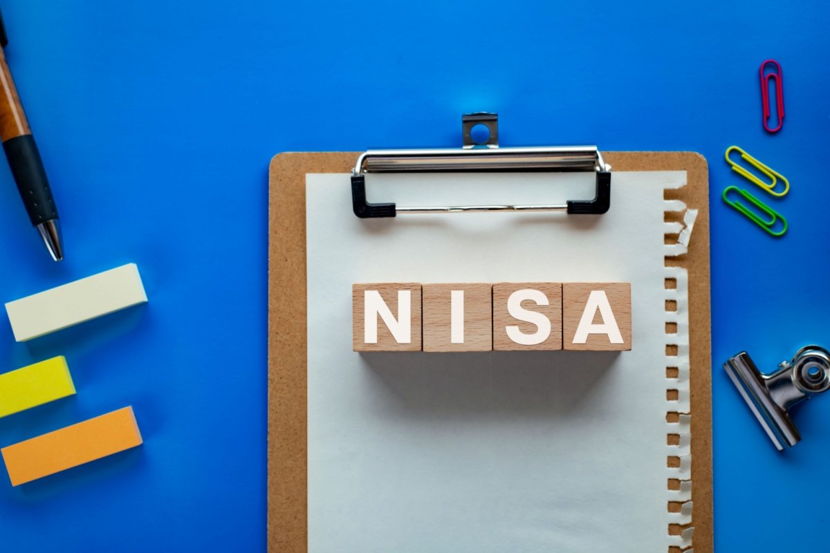 【新NISA】毎月5万円を15年運用するといくら?50歳から始める利回り別シミュレーション