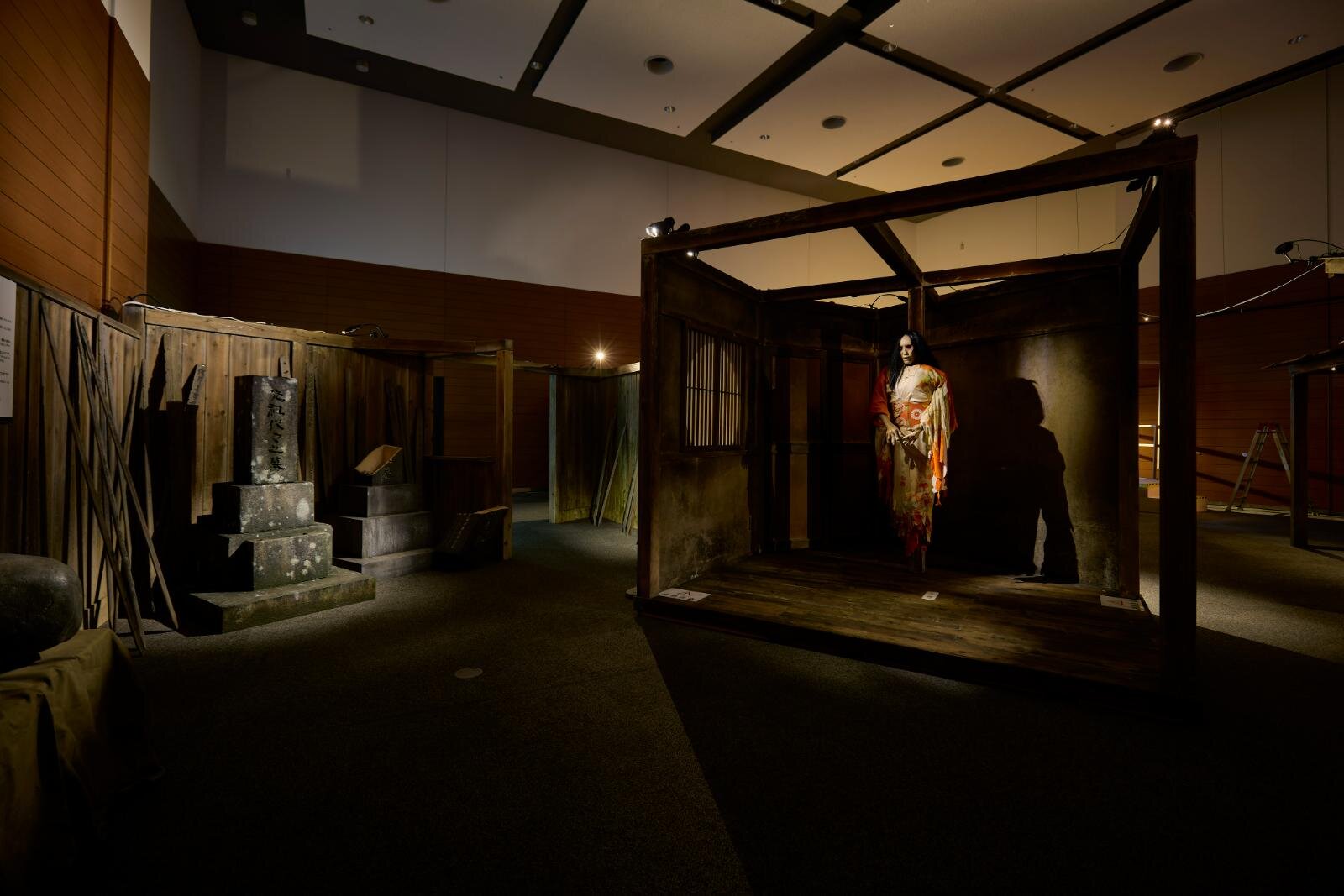 「Re:ホラーにふれる展 -映画美術の世界-」東京ドームシティで、怖いを“見る・撮る・触る”体験型展示｜写真7