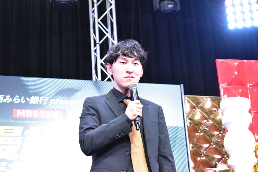 『関西みらい銀行 presents MBSラジオ漫談王決定戦2026』で初代王者となった宮下兼史鷹（9月19日・大阪市内）
