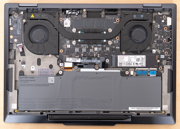 ThinkPad X1 2-in-1 Gen 11 Aura Editionの内部の写真