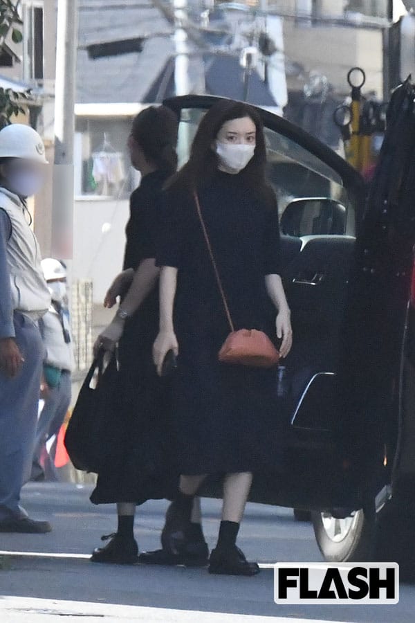永野芽郁、ランチ5000円の高級火鍋へ
