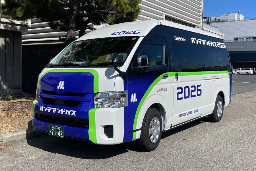 「オンデマンドバス」の車体（写真提供：大阪市高速電気軌道）