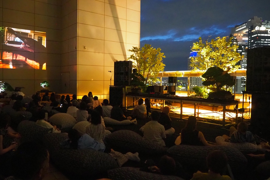JR大阪駅直結「大阪ステーションシティ」で開催されたナイトイベント『ONDO LAND RYUICHI SAKAMOTO』