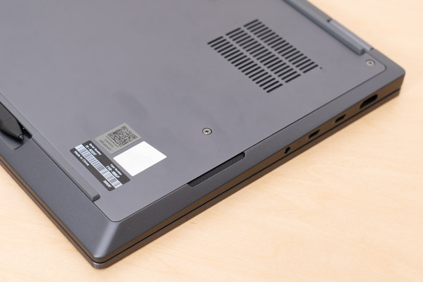 ThinkPad X1 2-in-1 Gen 11 Aura Editionのスピーカー写真（キーボード面）
