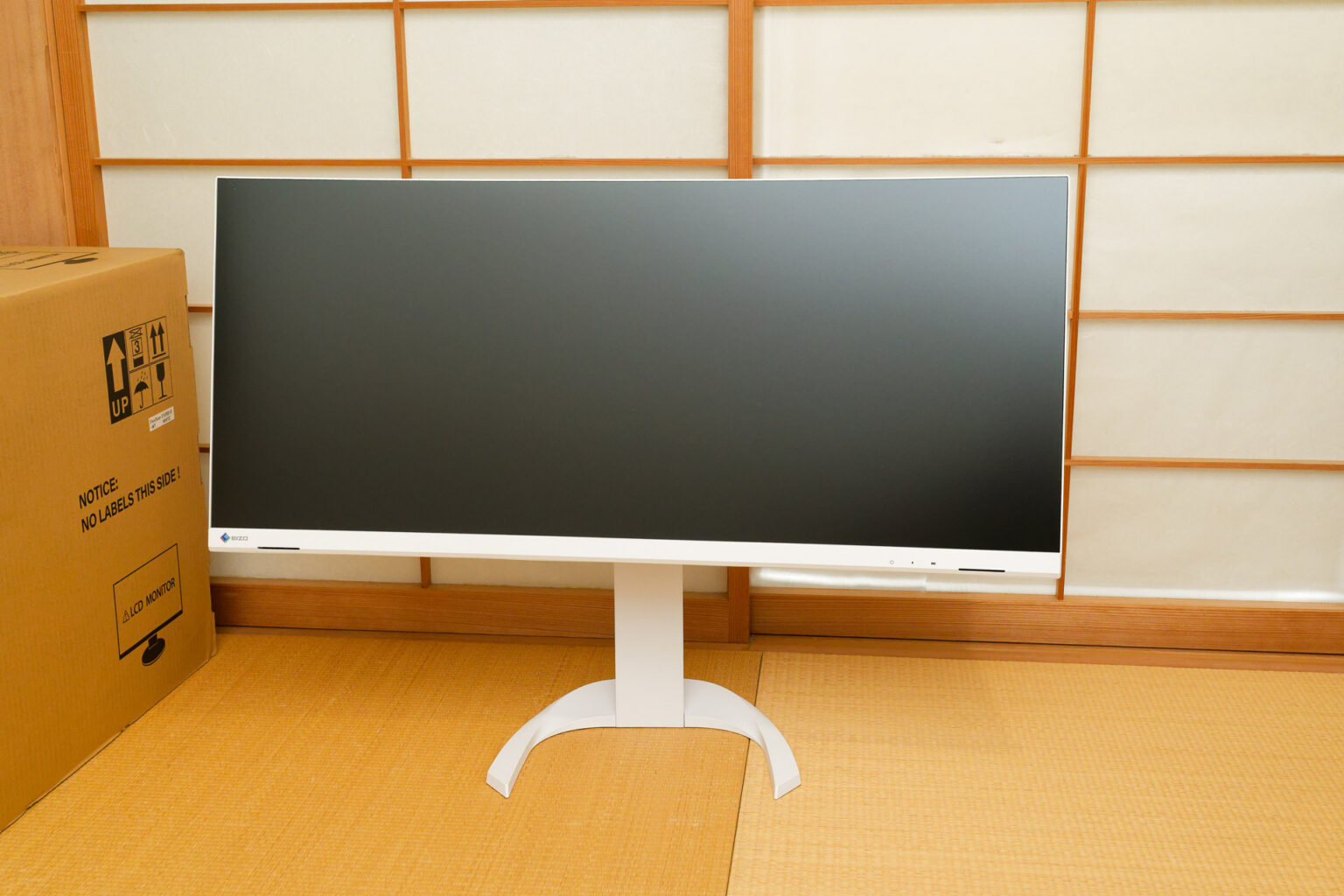 【買い物山脈】次の7年を幸せに過ごすためにEIZO「EV3451X」を買った話 – PC Watch 【買い物山脈】次の7年を幸せに過ごすためにEIZO「EV3451X」を買った話 - PC Watch