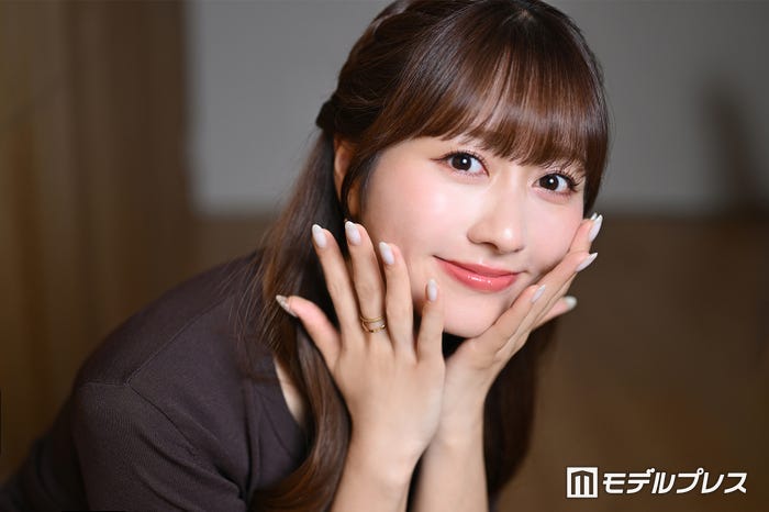 佐々木彩夏（C）モデルプレス