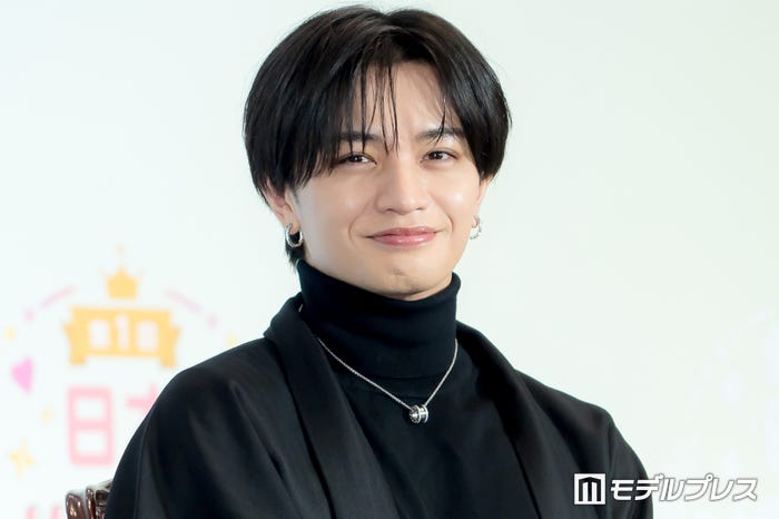 中島健人、推し活大賞受賞に喜び「セクシーサンキュー」話題のグッズ“IDOLICの魔法”制作秘話も語る – モデルプレス 中島健人、推し活大賞受賞に喜び「セクシーサンキュー」話題のグッズ“IDOLICの魔法”制作秘話も語る - モデルプレス