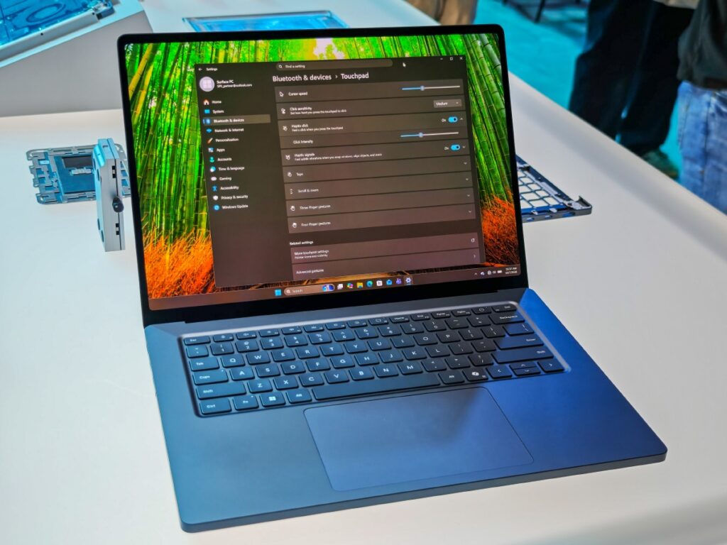 USB-Cなのに磁石で吸着、Surface Laptop Ultraの新機構 - PC Watch