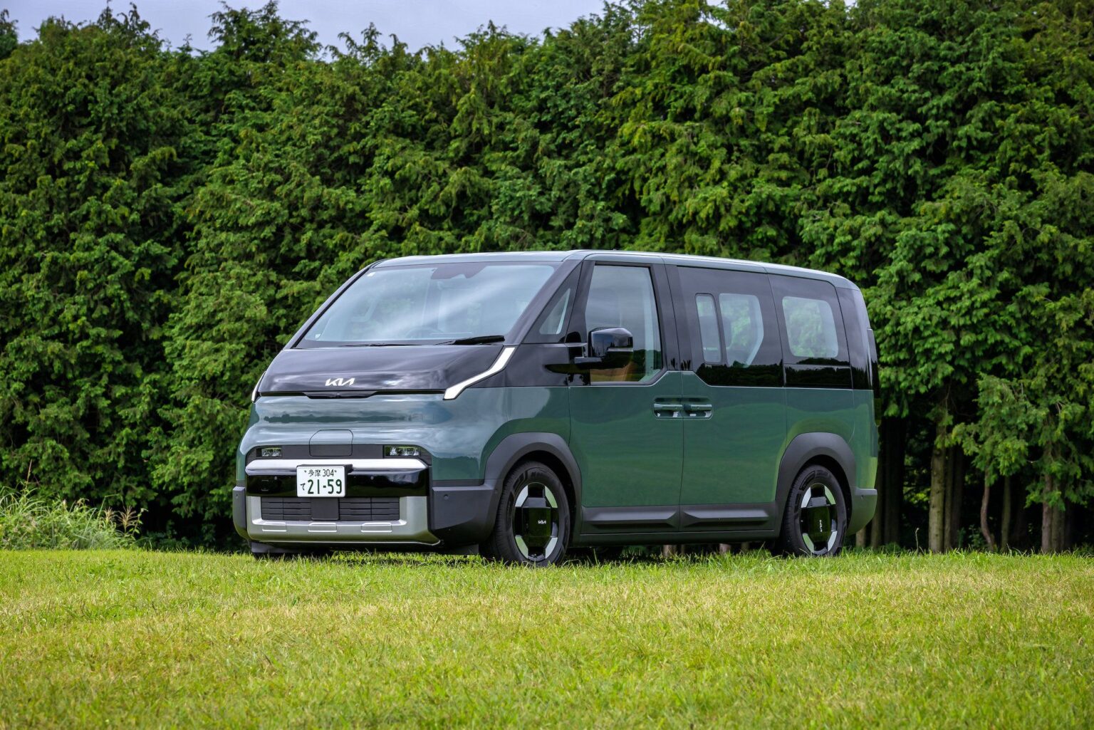 韓国「起亜（KIA）」日本上陸　第1弾の電動バン「PV5」を試す いまどきの自動車問答（第79回） | JBpress autograph