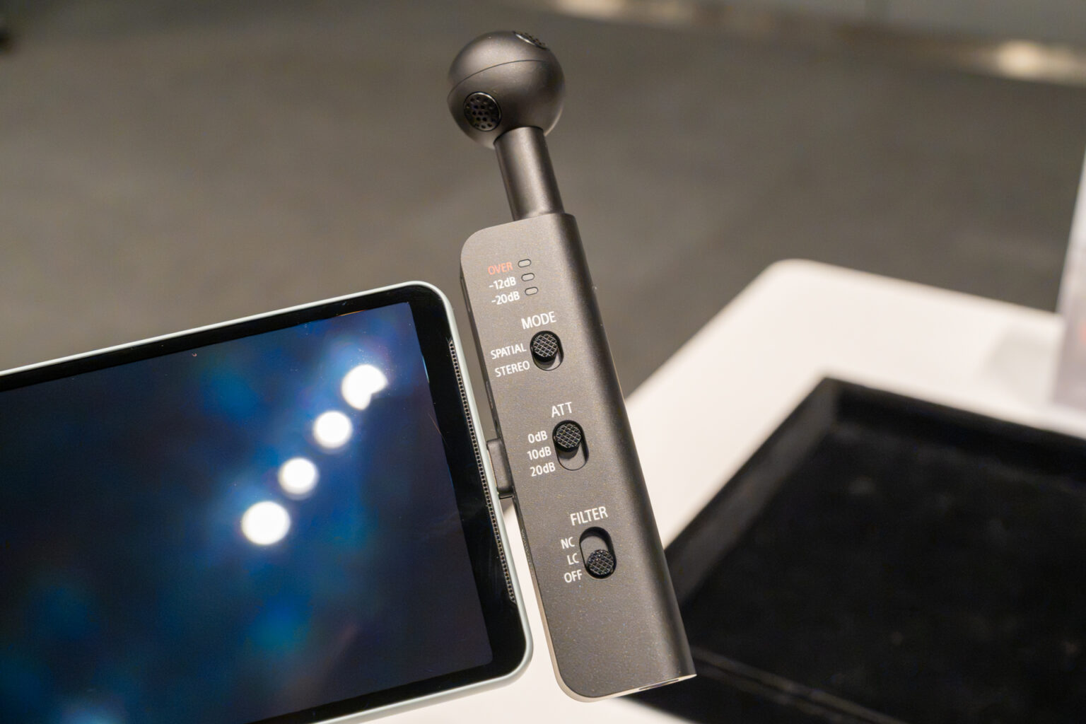 ソニー、スマホ直挿しで“アンビソニックス”空間オーディオ録音できるマイク - AV Watch
