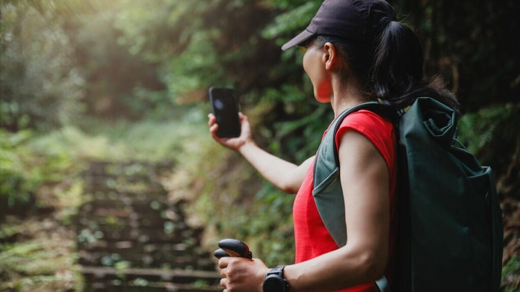 その｢スマホ設定｣が最悪の場合死を招く…登山上級者でもついやりがちな｢命を危険にさらす自殺行為｣ | PRESIDENT Online（プレジデントオンライン）