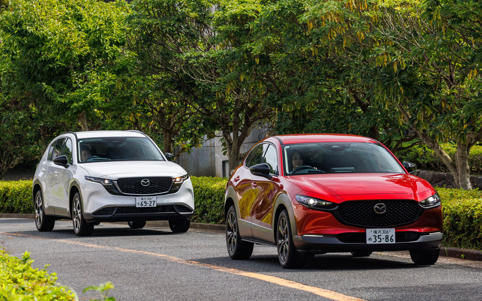 マツダのマイルドハイブリッドエンジン「e-SKYACTIV G 2.5」を搭載する「CX-30」と「CX-5」の乗り味の違いとは？ / - Car Watch
