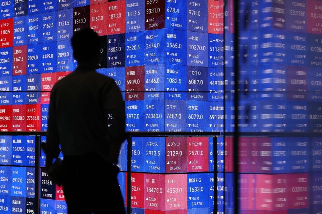 TBS CROSS DIG with Bloomberg