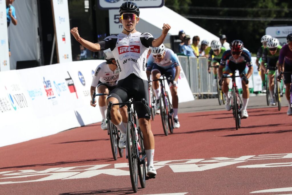 スプリント勝負を制した中尾涼介がジャパンカップオープンレース初優勝 - 宇都宮ジャパンカップ2026 オープンレース/チャレンジレース | cyclowired