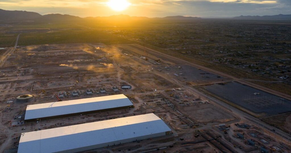 メタ、オラクル、SBエナジーなどが開発…アメリカで建設中の「1GW超」巨大データセンター14プロジェクトの現状 | Business Insider Japan メタ、オラクル、SBエナジーなどが開発…アメリカで建設中の「1GW超」巨大データセンター14プロジェクトの現状 | Business Insider Japan