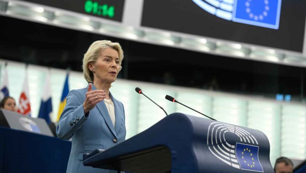 EUの対中貿易赤字は約3600億ユーロ、日本との連携で競争力を取り戻せるか EU経済の競争力強化に向けた3つの提案(1/4) | JBpress (ジェイビープレス) EUの対中貿易赤字は約3600億ユーロ、日本との連携で競争力を取り戻せるか EU経済の競争力強化に向けた3つの提案(1/4) | JBpress (ジェイビープレス)