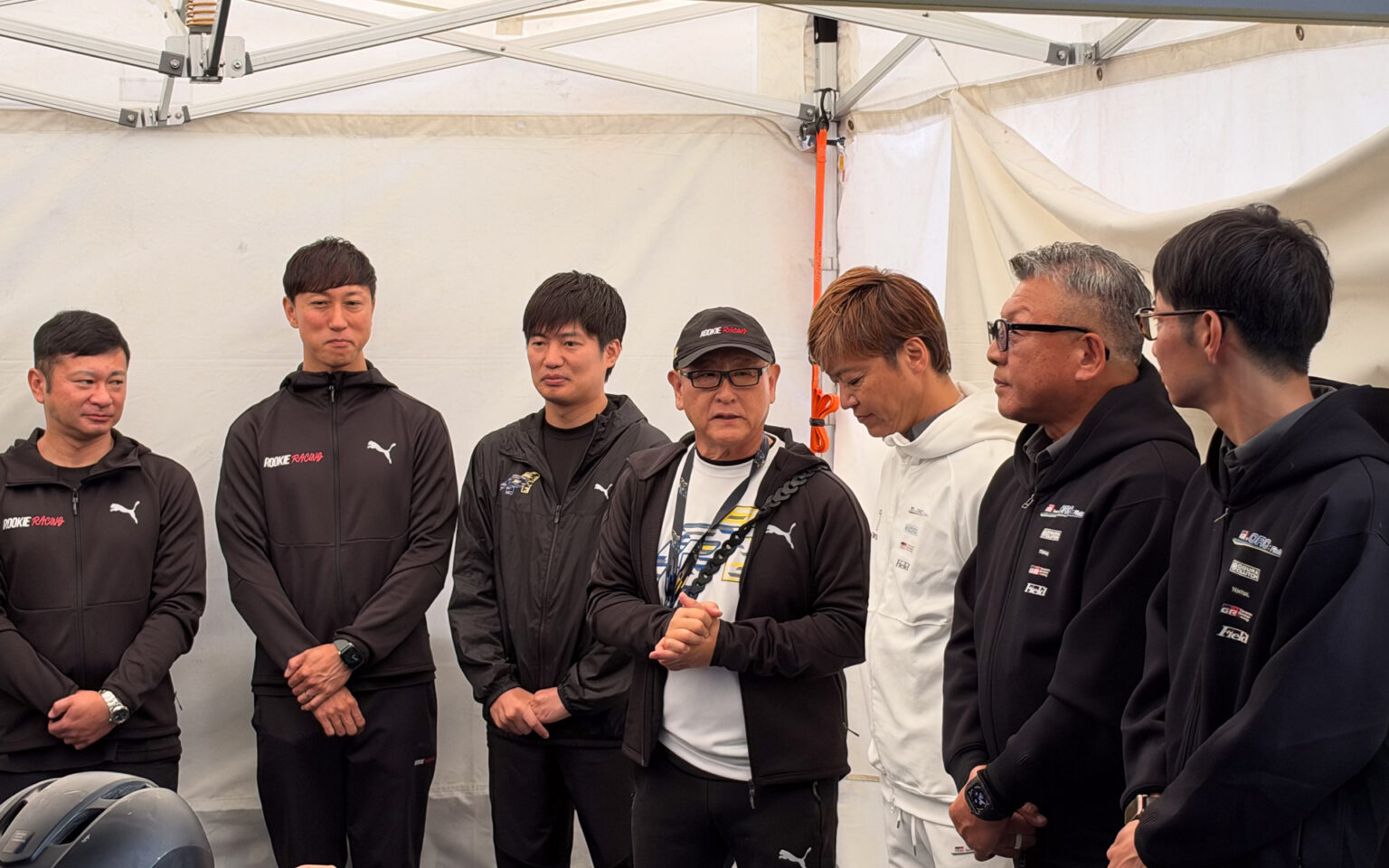 豊田章男会長、新型ミッドシップ4WD「GRヤリス風Mコンセプト」にモリゾウとして参戦 MTになったクルマに「左足を久しぶりに使うよろこびがある」 – Car Watch 豊田章男会長、新型ミッドシップ4WD「GRヤリス風Mコンセプト」にモリゾウとして参戦 MTになったクルマに「左足を久しぶりに使うよろこびがある」 - Car Watch