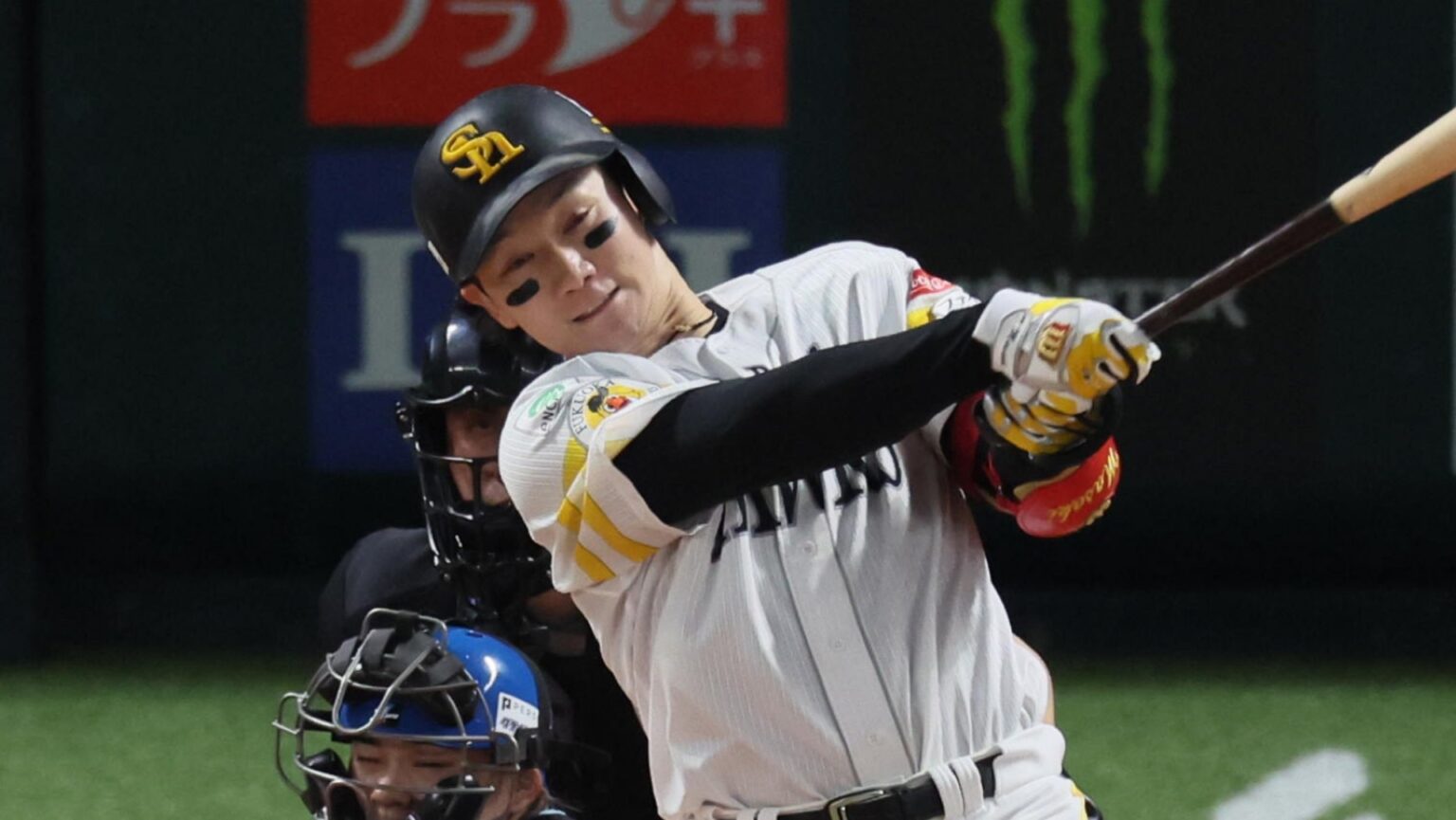 【日本シリーズ第2戦】DeNAvsソフトバンクはどこで見られる？無料視聴方法は？地上波テレビ中継情報・ネットライブ配信情報まとめ | DAZN News 日本