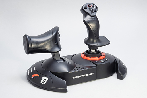 画像ギャラリー No.030のサムネイル画像 / 「ACE COMBAT 8」を臨場感たっぷりに楽しみたいなら，Thrustmasterのフライトスティック「T.Flight HOTAS NEO」で空へと飛び出そう【PR】
