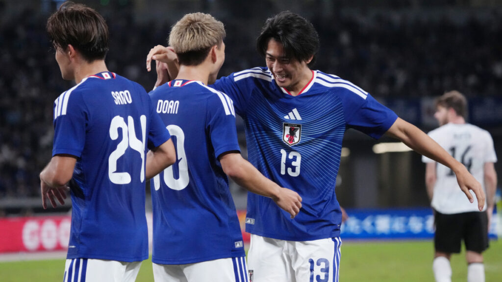 サッカー日本代表 中村敬斗