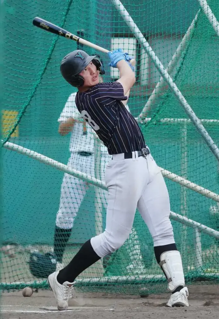 山梨学院・菰田 ヤクルト青木GM前に木製バットで柵越え連発 130メートル特大弾も – スポニチ Sponichi Annex 野球 山梨学院・菰田 ヤクルト青木GM前に木製バットで柵越え連発 130メートル特大弾も - スポニチ Sponichi Annex 野球